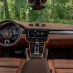 2023 Porsche Cayenne Interior