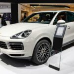 2023 Porsche Cayenne Platinum Edition