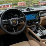 2023 Porsche Macan Interior