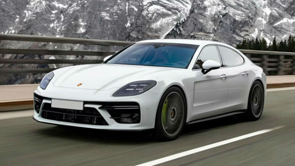 2024 Porsche Panamera GTS