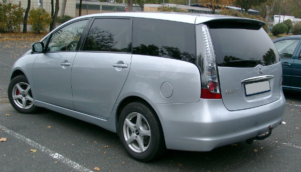 Mitsubishi Grandis