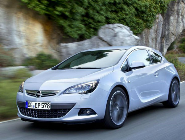 Opel Astra J GTC