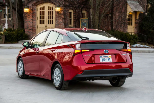 2023 Toyota Prius Hybrid