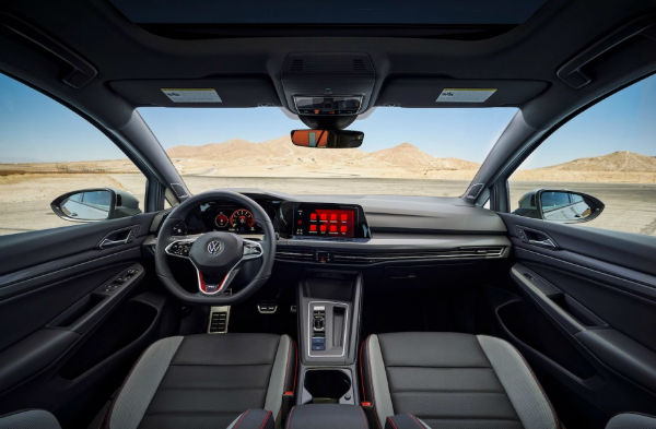 2023 Volkswagen Golf GTI Interior