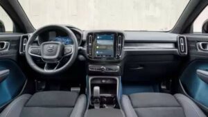 2023 Volvo XC40 Interior