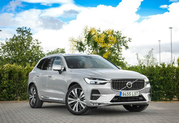 Volvo XC60 B4