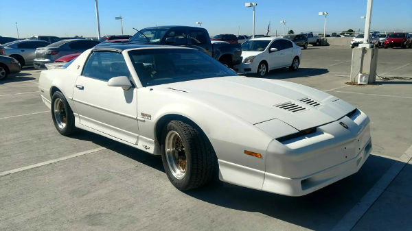 Pontiac Trans Am GTA Turbo