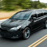 2023 Chrysler Voyager Minvan