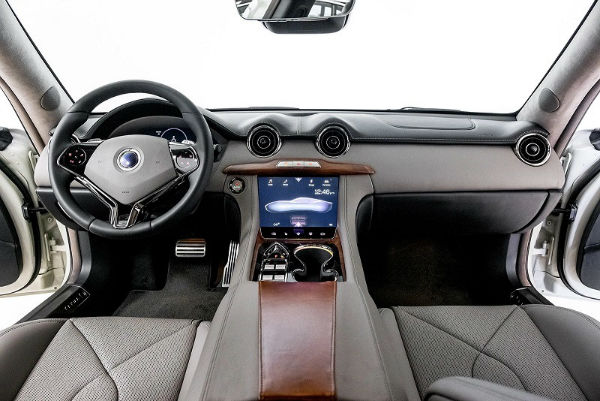 2024 Fisker Karma Interior