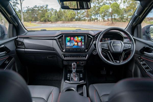 2024 Isuzu D-Max Interior