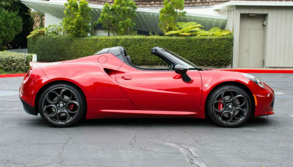 2018 Alfa Romeo 4C Spider