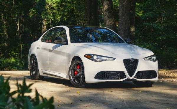 2020 Alfa Romeo Giulia Ti Sport