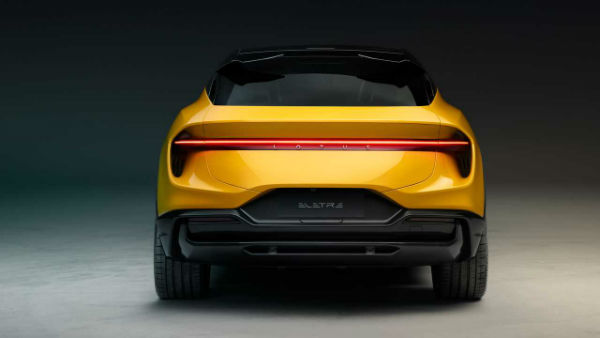 2024 Lotus Eletre Canada