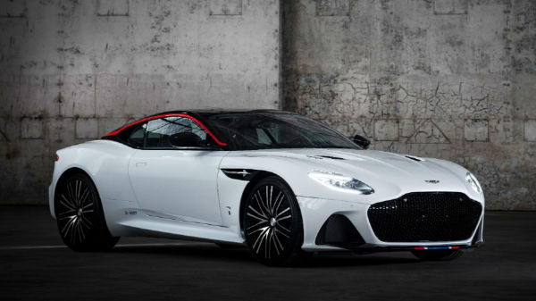 Aston Martin DBS Superleggera 2021