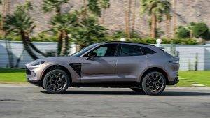 Aston Martin DBX 2022