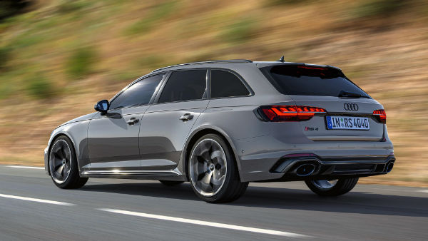 2023 Audi RS4 Competition