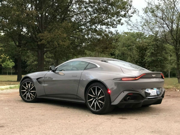 Aston Martin Vantage 2020