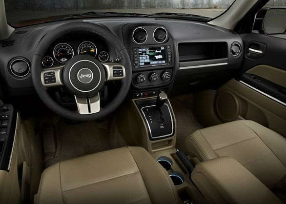 2023 Jeep Patriot Interior