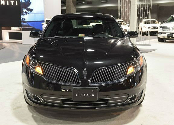 2023 Lincoln MKS US