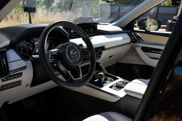 2024 Mazda CX-3 Interior