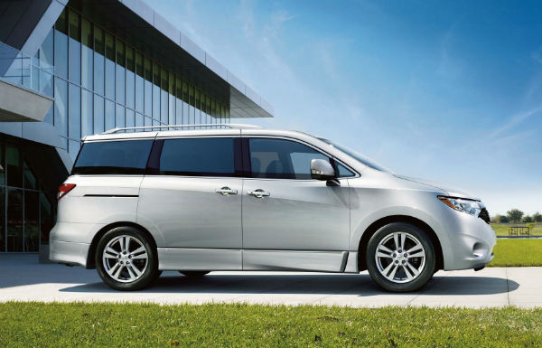 2023 Nissan Quest Car