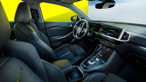 2024 Opel Grandland Interior
