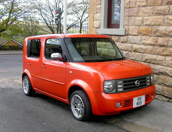 Nissan Cube Z11