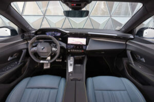 2024 Peugeot e-308 Interior