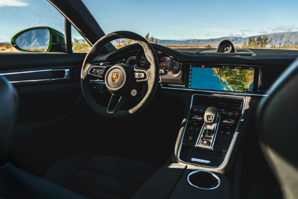 2024 Porsche Panamera Interior