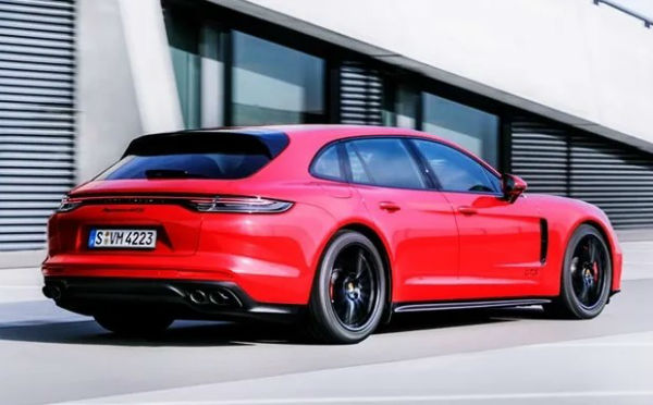 2024 Porsche Panamera Sport Turismo