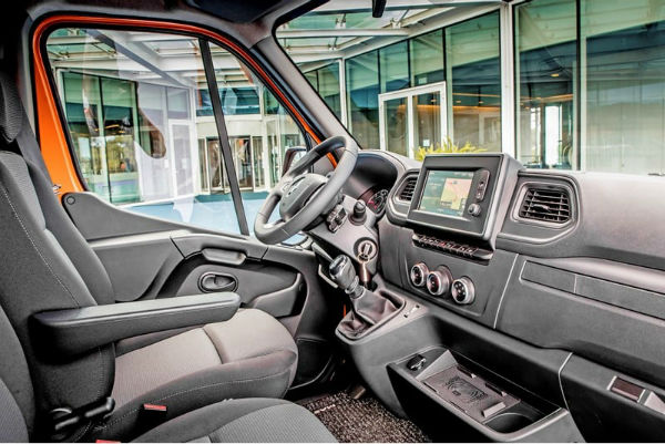 2024 Renault Master Interior
