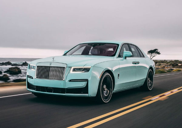 2024 Rolls-Royce Ghost Car