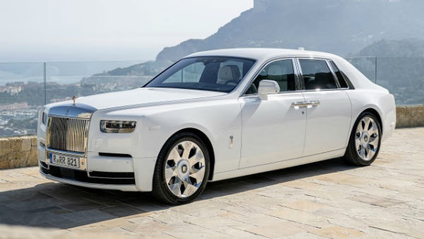 2024 Rolls-Royce Phantom Car