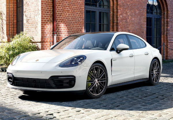 Porsche Panamera 2024