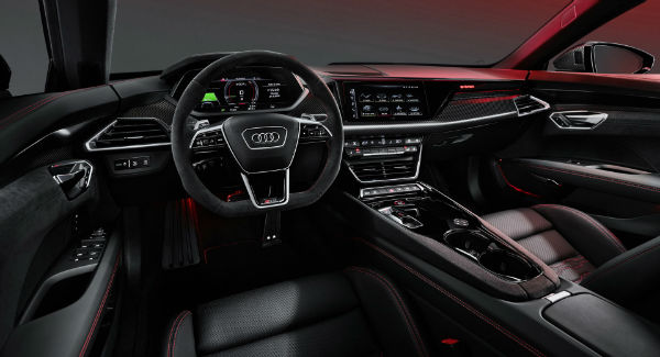 2024 Audi RS4 Interior