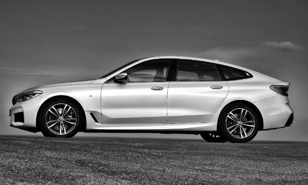 2024 BMW 6-Series Car