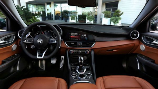 2025 Alfa Romeo Stelvio Interior