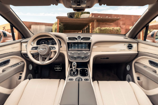 2025 Bentley Bentayga Interior