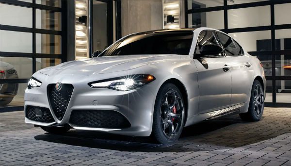 2028 Alfa Romeo Giulia Car