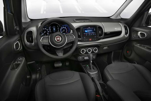 2024 Fiat 500L Interior