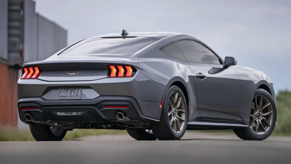 2024 Ford Mustang EcoBoost