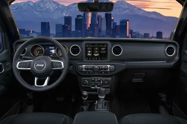 2024 Jeep Gladiator Interior