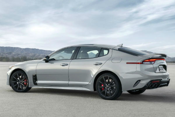 2024 KIA Stinger GT2