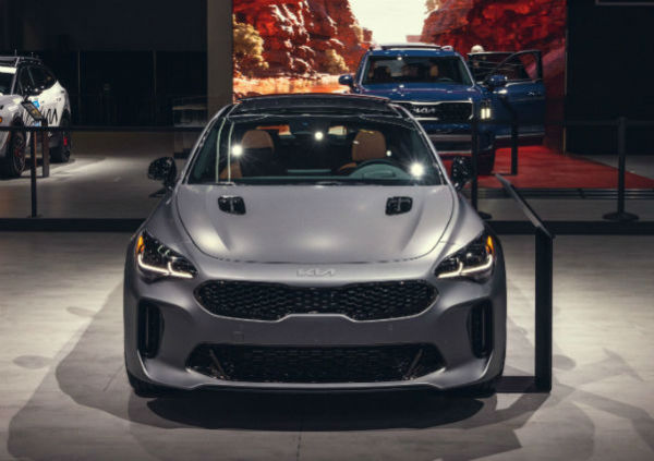 2024 KIA Stinger Tribute Edition