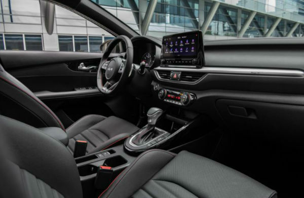 2025 Kia Forte Interior