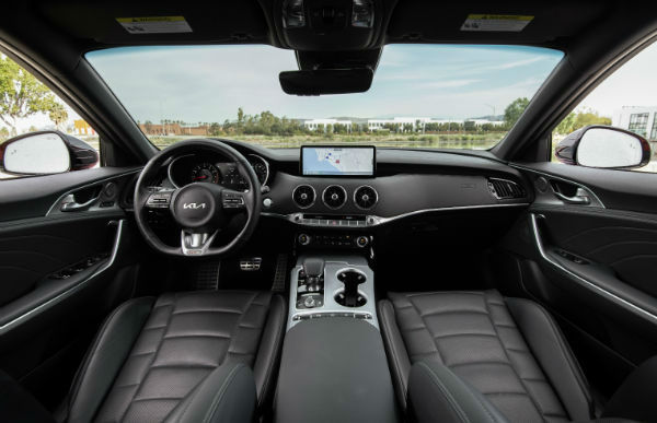 2025 Kia Stinger Interior