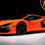 2025 Lamborghini Revuelto Car