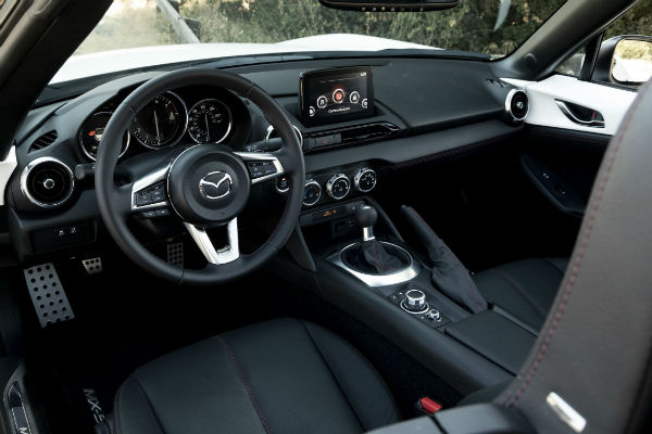 2024 Mazda MX-5 Interior