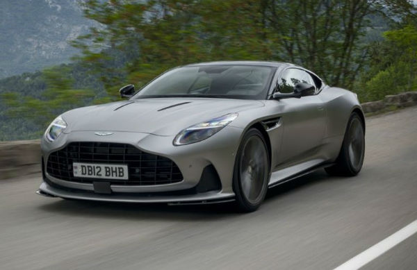 2025 Aston Martin DB12 Concept