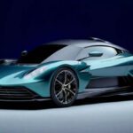 2025 Aston Martin Valhalla Car